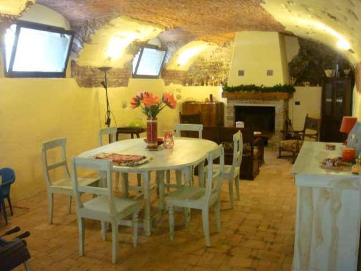 Villa Cardano Maccagno Close To Every Destination Exterior photo