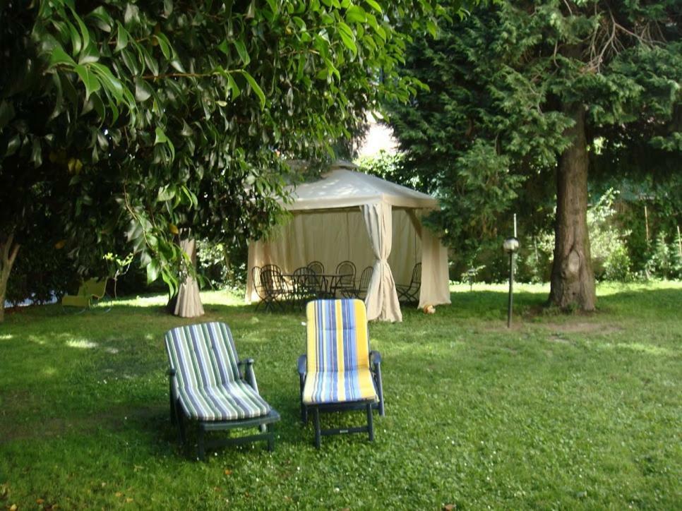 Villa Cardano Maccagno Close To Every Destination Exterior photo