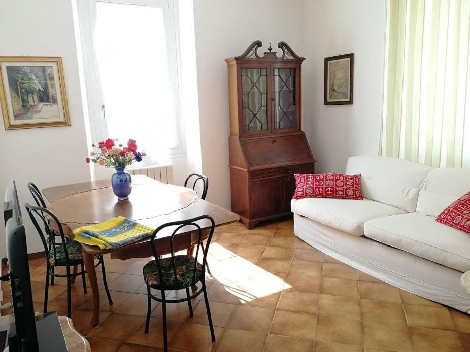 Villa Cardano Maccagno Close To Every Destination Exterior photo
